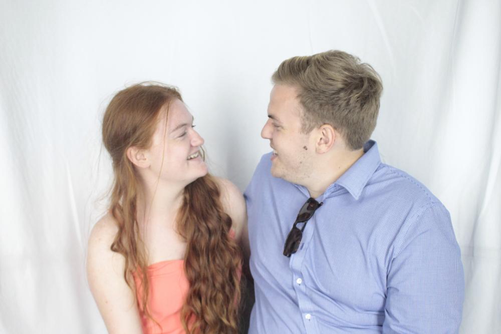 Mr & Mrs Guillen | View more photos from the event at gallery.myphotoboothexperience.co.uk/u/MyPhotoBoothExperienceLtd/Mr-Mrs-Guillen